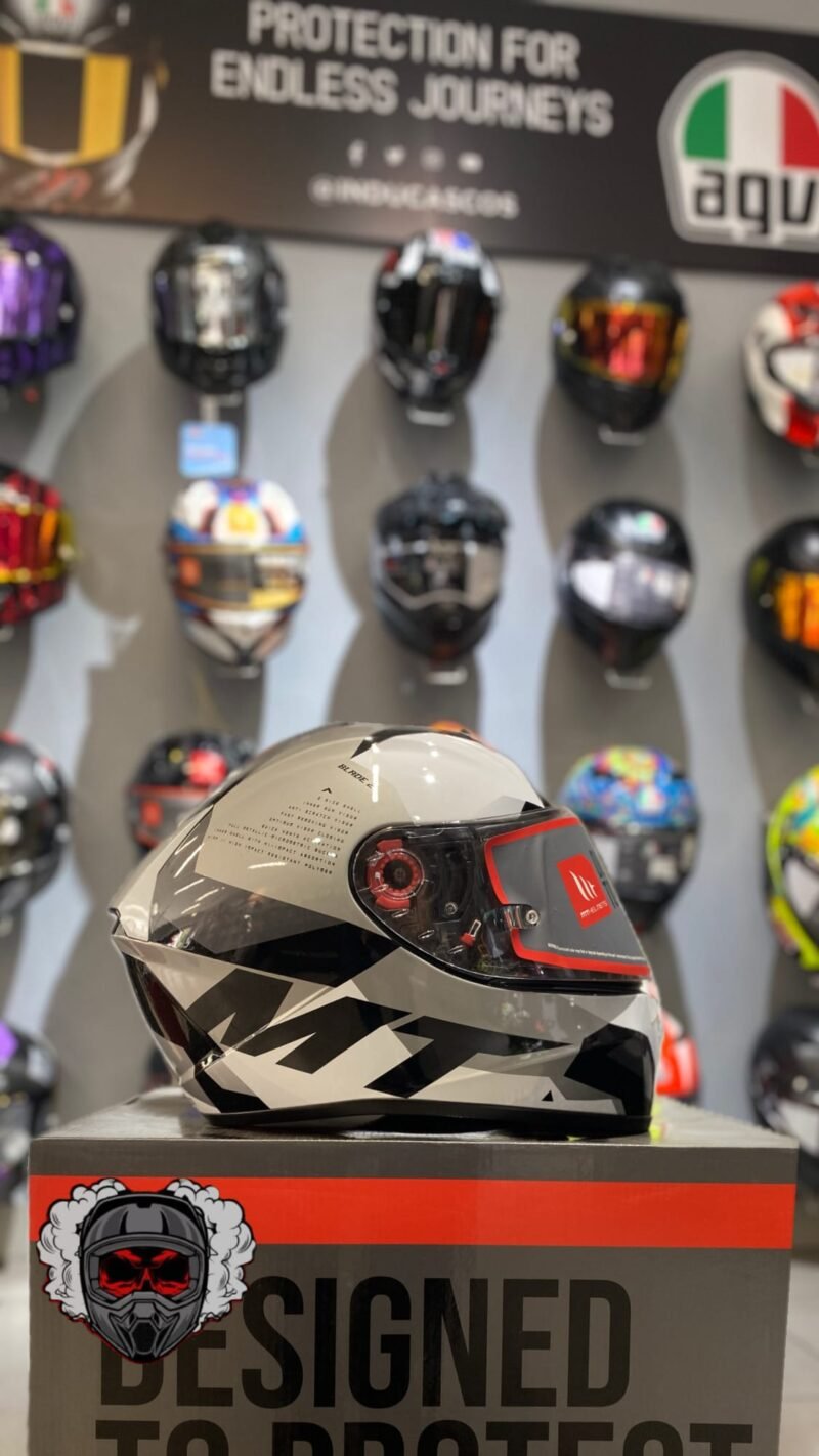 CASCO MT BLADE 2 SV FADE B0 Blanco Perla
