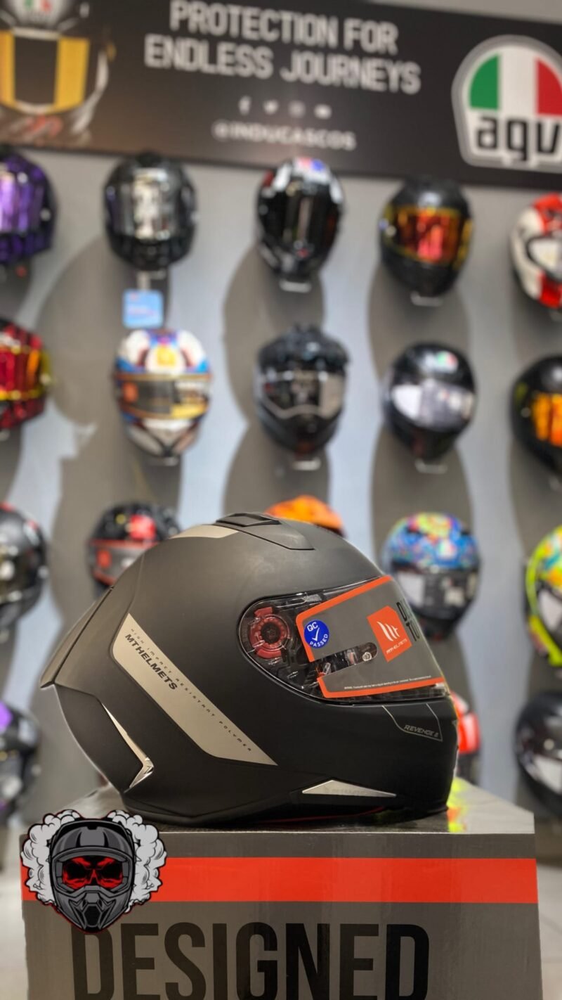 CASCO MT REVENGE 2S SOLID MATE NEGRO